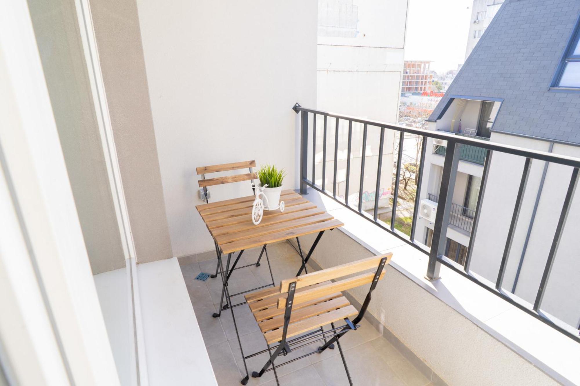 New Modern & Cozy Apartment With Free Private Parking And Ev Charging Station Varna Exterior foto